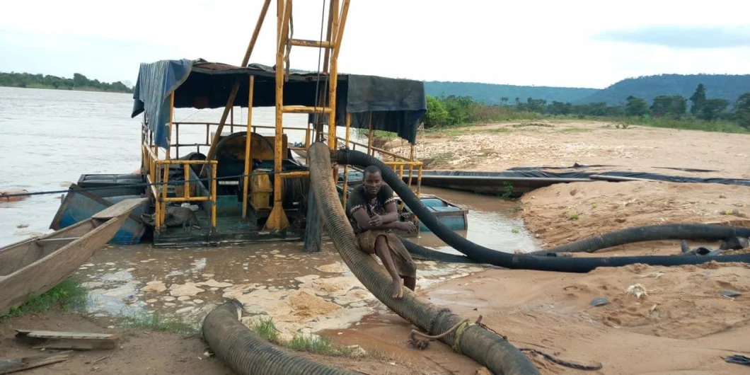 Dredging Platform with Sand Pump Set for River Dredging