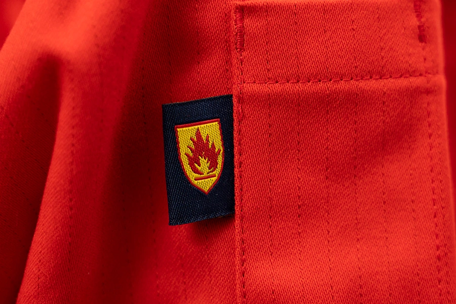 Cotton Flame Resistant Fabric: 305 GSM (9oz) for Safety Workwear