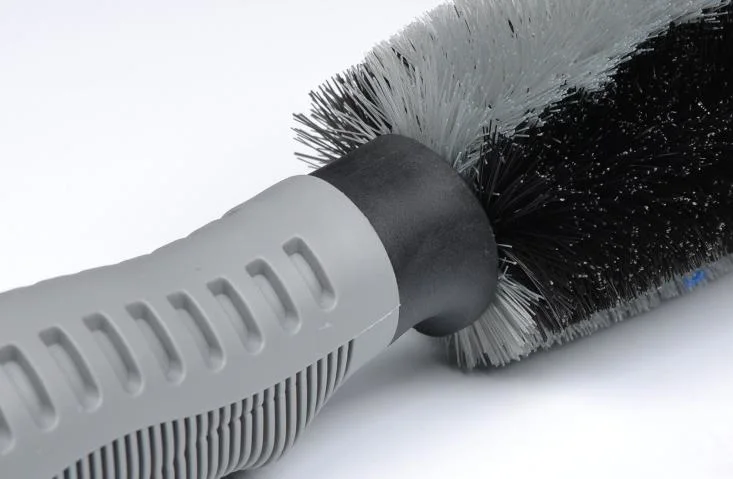 Car Cleaning Arc Handle Steel Ring Brush