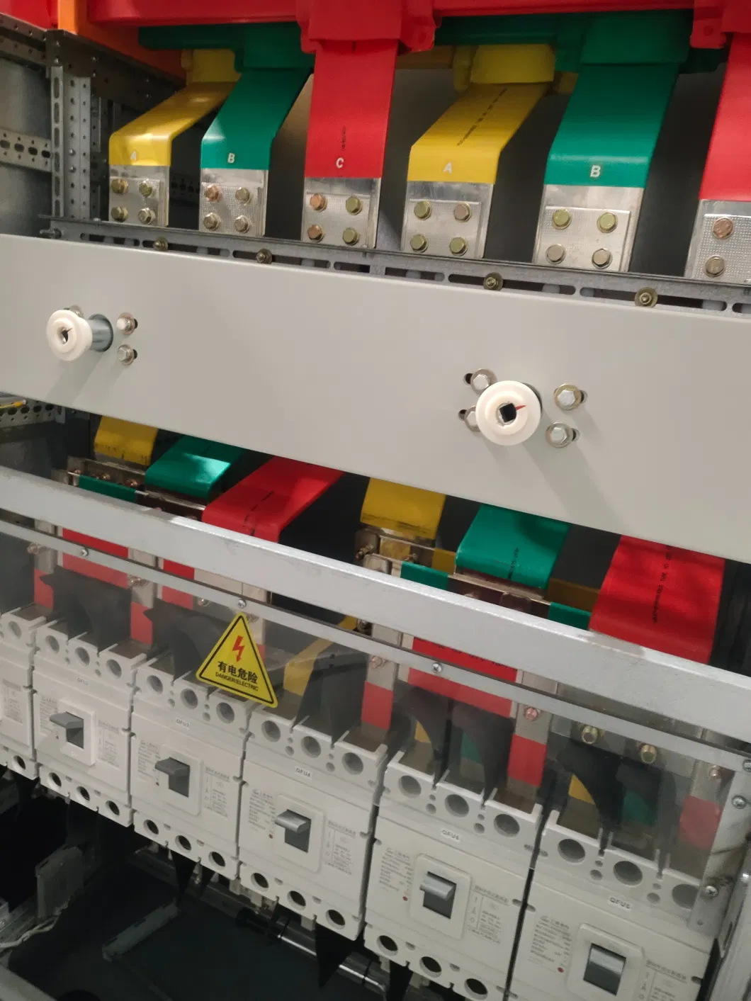 Manufacture 380V Electrical Type Low Voltage Incoming & Outgoing Panel Main Distribution Board Ggd
