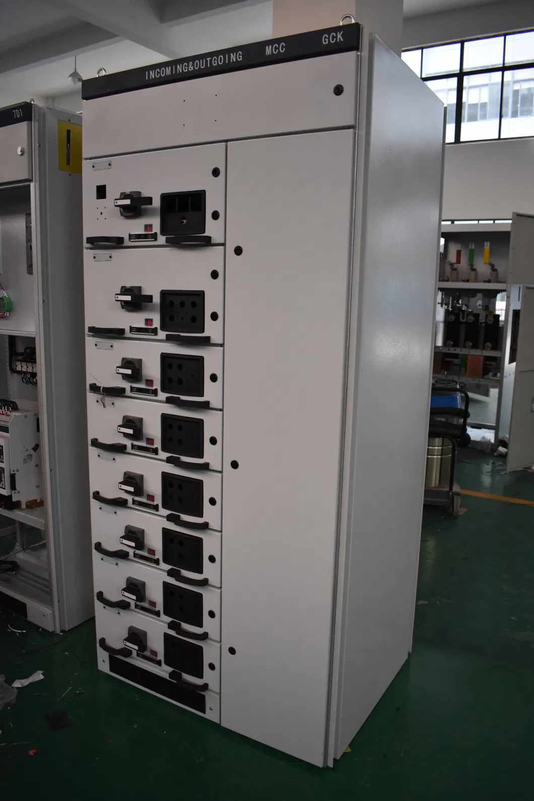 630A Gck with Drawable Low Voltage Switchgear, Power Distribution Cabinet, Motor Control Center