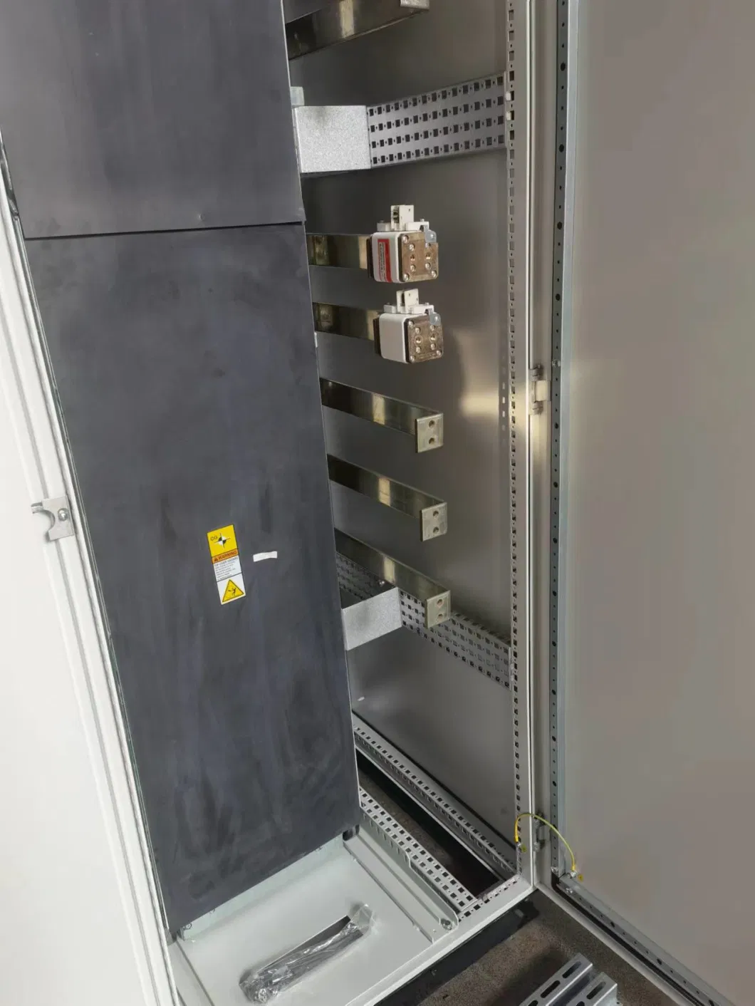 IP 56 Ventilation Power Distribution Cabinets with Modular Holes