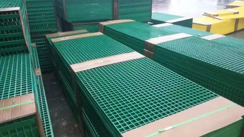 38*38mm Grid, 1.5&prime; &prime; Thick, Light Gray, Cheap FRP Molded Fiberglass Reinforced Plastic Grating