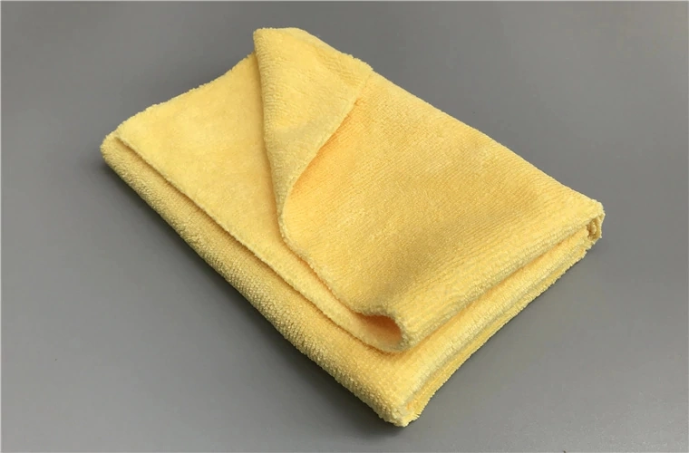 Warp Knitting 40X40cm 250GSM Yellow Ultrasonic Edge 40gram Microfiber Towel