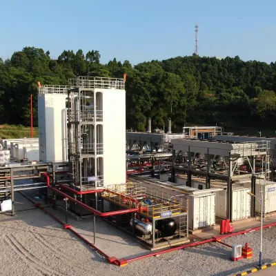 Impianto di liquefazione 3tph Mini LNG con compressore per gas di alimentazione Easy In funzione