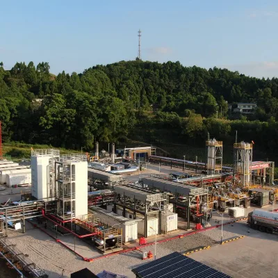 Impianto di liquefazione 3tph Mini LNG con compressore per gas di alimentazione Easy In funzione