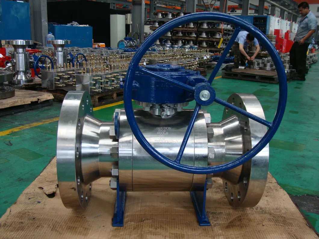 API 6D 3PCS A105 /F304/F316 Reduced Bore Gear Operated Flanged Ends Trunnion Mounted Ball Valve