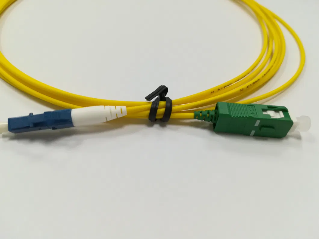 Optical Fiber Cable Patch-Cord with Compact Short Boot