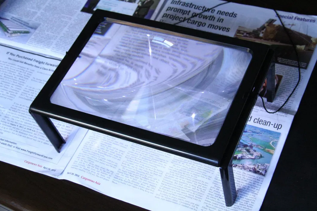Hands Free Reading Magnifier Desktop Type A4 paper Whole Page