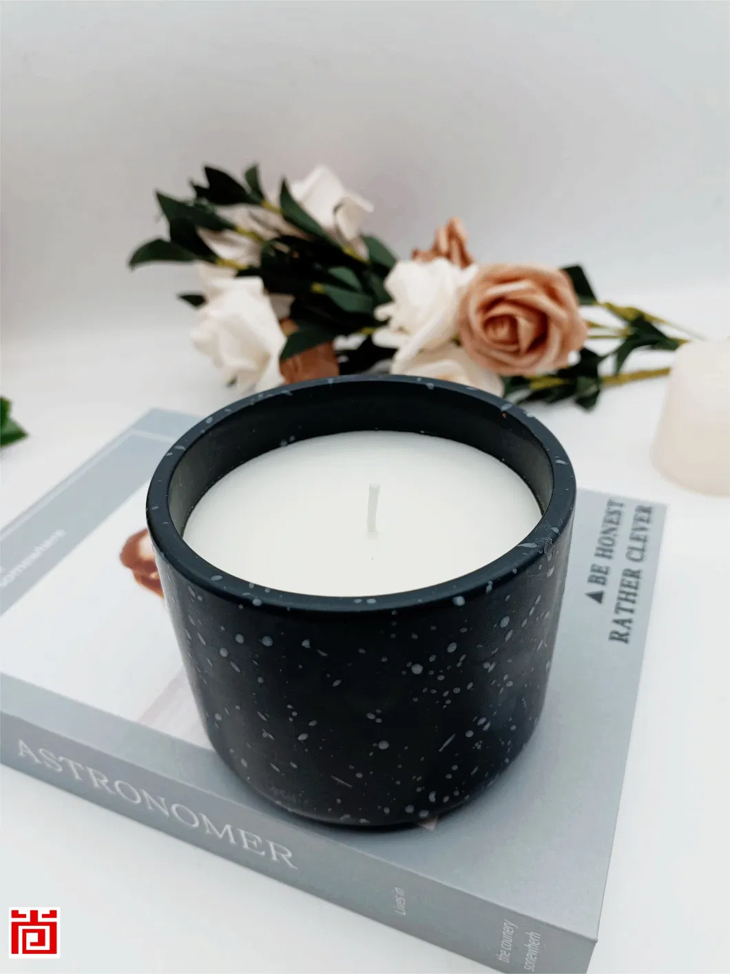 Fabulance Black Ceramic Candle Holder in White DOT