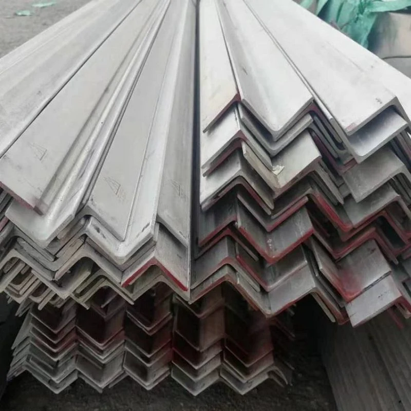 Equal and Unequal Angle Steel Hot Rolled Galvanized Steel Angel Bar 4X4 Inch 20FT Length Standard 100X100X10 Steel Angle Bar