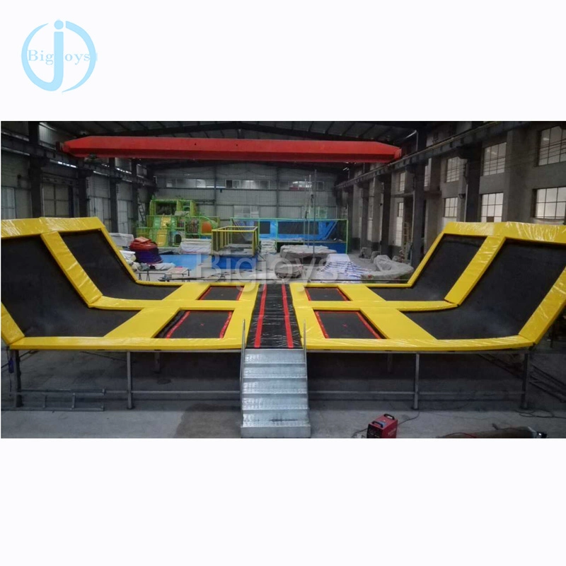 Medium Size Indoor Trampoline Park for Kids (BJ-L001)