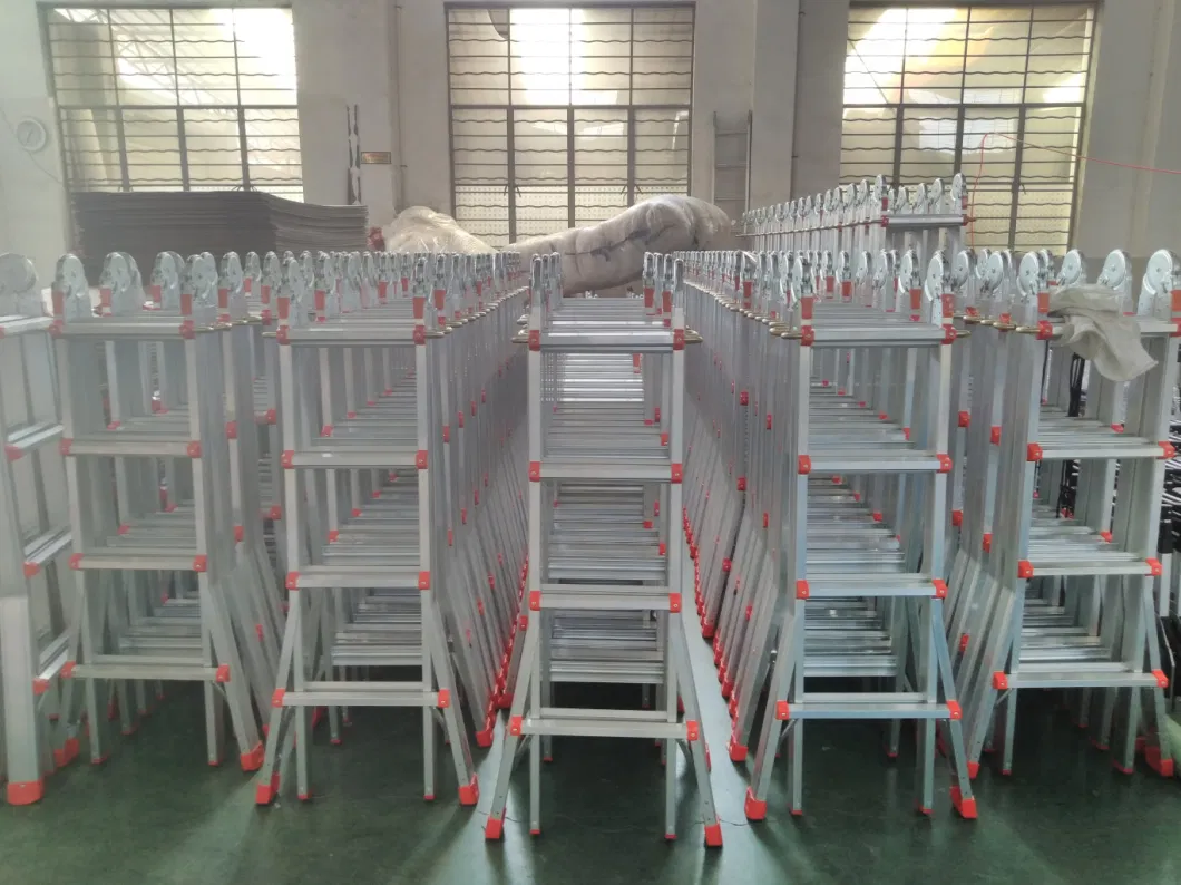 Outdoor Wooden Stepst Step Fiberglass Ladder Used Scaffolding for Sale