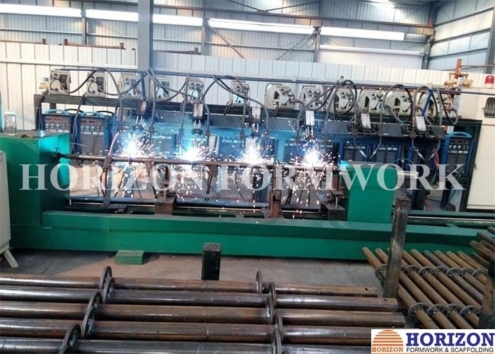 Scaffolding Tri-Pod for Stabilizing Steel Props in Slab Form Work Erection