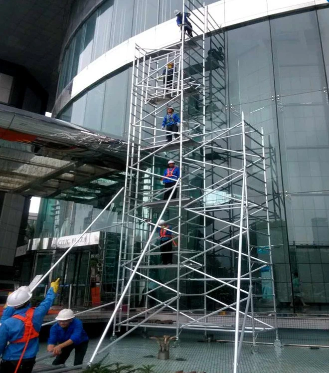 Dragonstage 2023 Hot Sale Portable Mobile Installation Climb Ladder Scaffolding