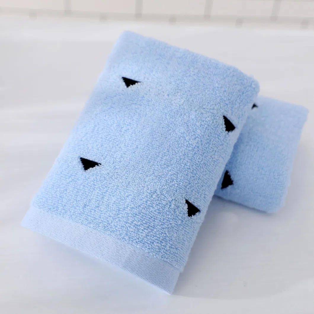 OEM Available Eco-Friendly Light Color Personalized Embroidery Logo Design 400GSM Cotton Bath Hand Towel