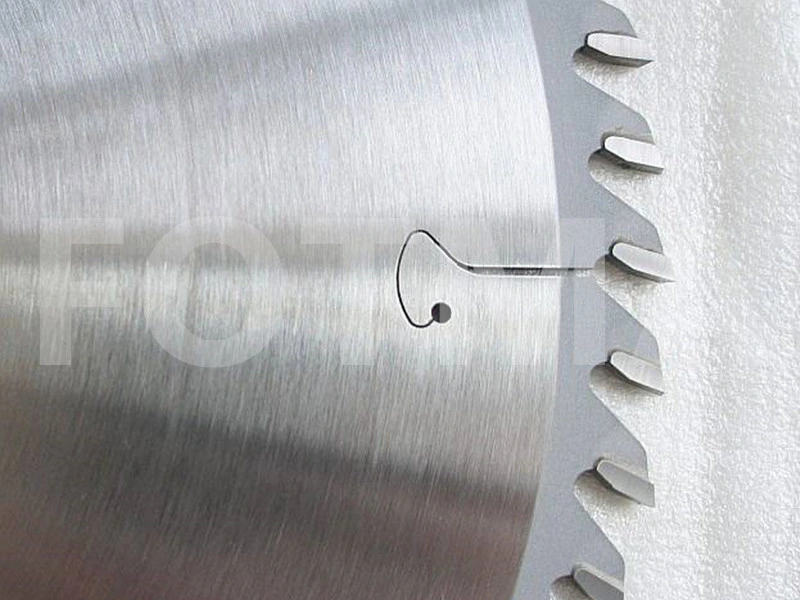 Cemented Tungsten Carbide Saw Blade Welding Tipped Cutting Saw Blade