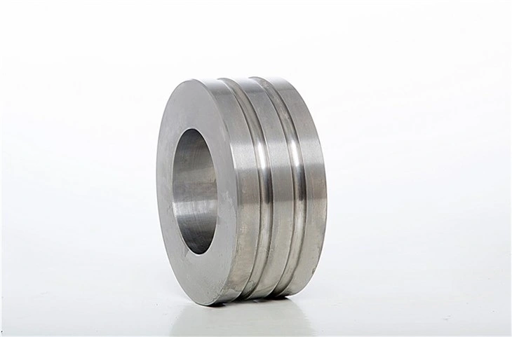 High Crack-Resistance and Wear-Resistance Tungsten Carbide Roll