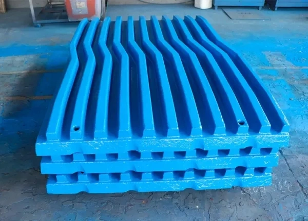 Mining Machinery Parts 600*900 750*1060 Jaw Crusher Wear Spare Parts Hard Alloy Casting Fixed Die Static Jaw Plate