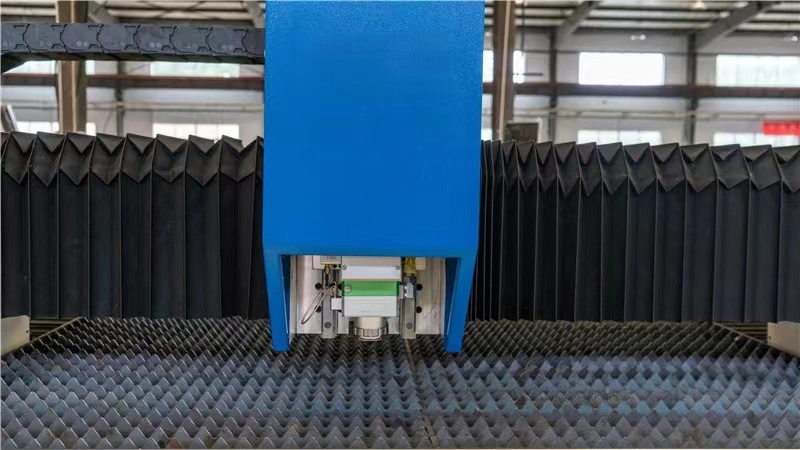 3kw 6kw 12kw CNC Fiber Laser Cutting Machine 1530-3kw