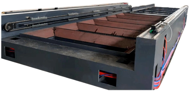 Industrial CNC Laser Cutter for with Enclosed Bed