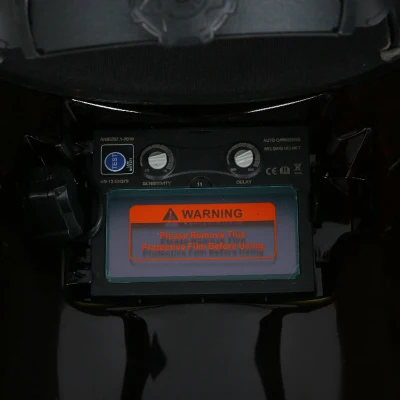 Casco leggero per saldatura fotoelettrica automatica con regolazione istantanea