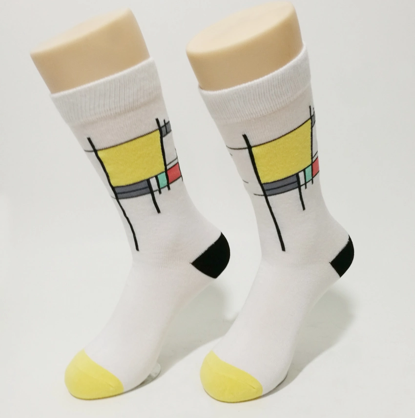 China Socks Factory New Fashion Mens Cotton Dress Socks