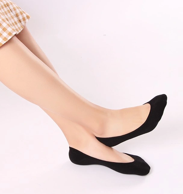 Thin Invisible Socks Women&prime;s Silicone Non-Slip Socks