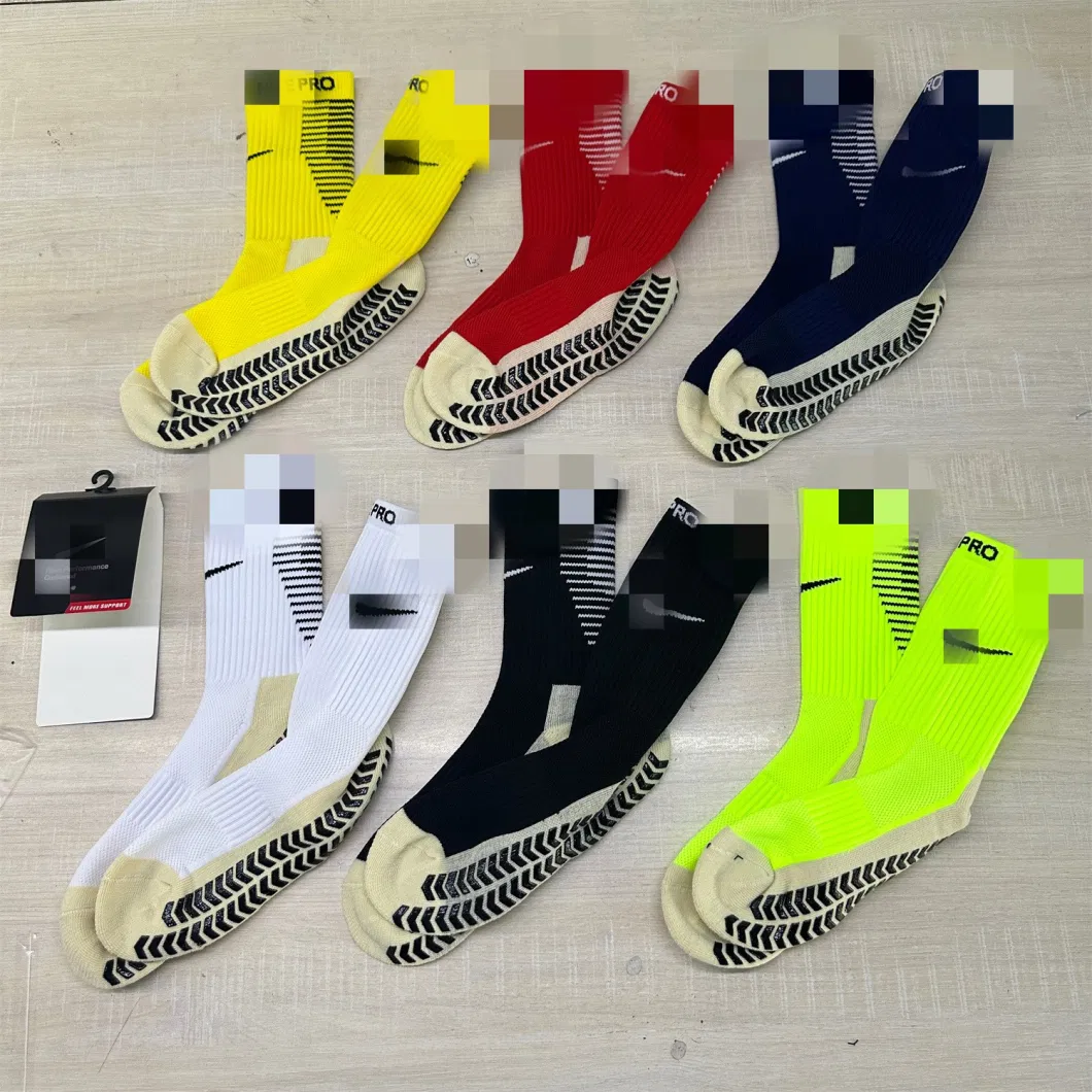 Wholesale Anti Slip Thickened Silicone Medium Tube Towels Running Socks Football Socks Men&prime;s Sports Adhesive Socks