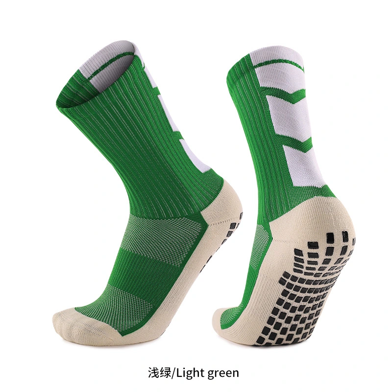 Wholesale Anti Slip Sock Soccer Grippy Sports Grip Socks for Men