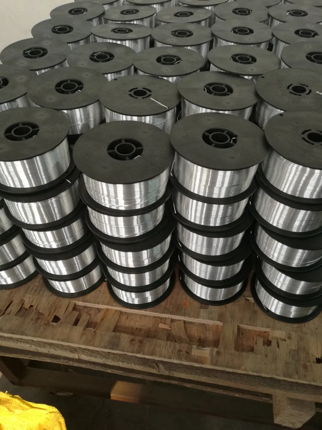 Flux Cored Wire for Low Carbon 18%Cr-8%Ni Stainless Steel