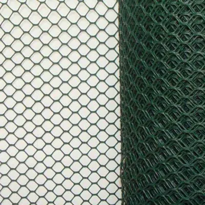 China 60 Avicultura Fabricación de redes PVC alambre material 3cm*1,25 pulgadas Cable galvanizado recubierto de PVC hexagonal 0,23mm malla de alambre galvanizado