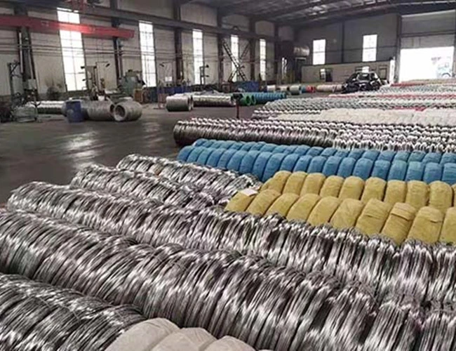 Factory Direct Supply Iron Wire Mesh Welding Fence Galvanized Welded Wire Mesh