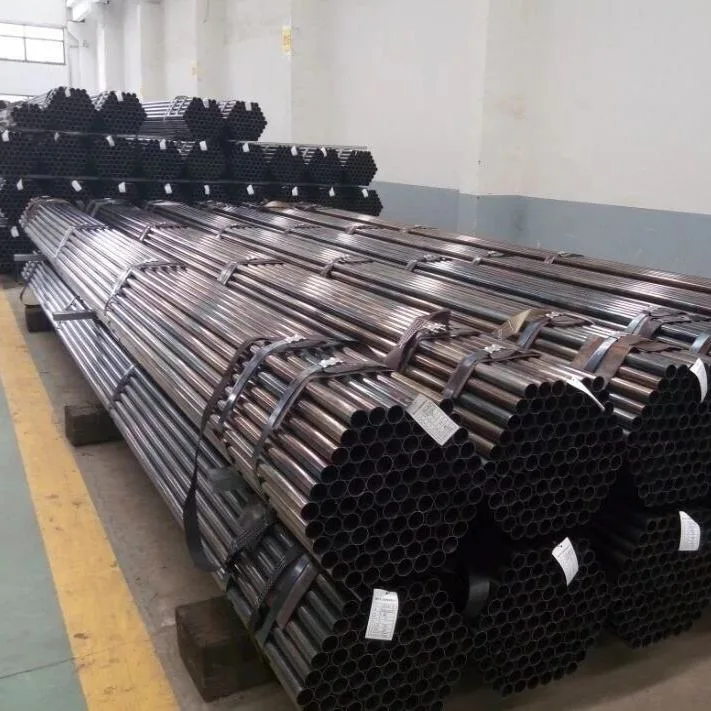 Square ERW Welded Low Carbon Pipe Black Square Hollow Steel Tube Sizes Iron Price Per Ton