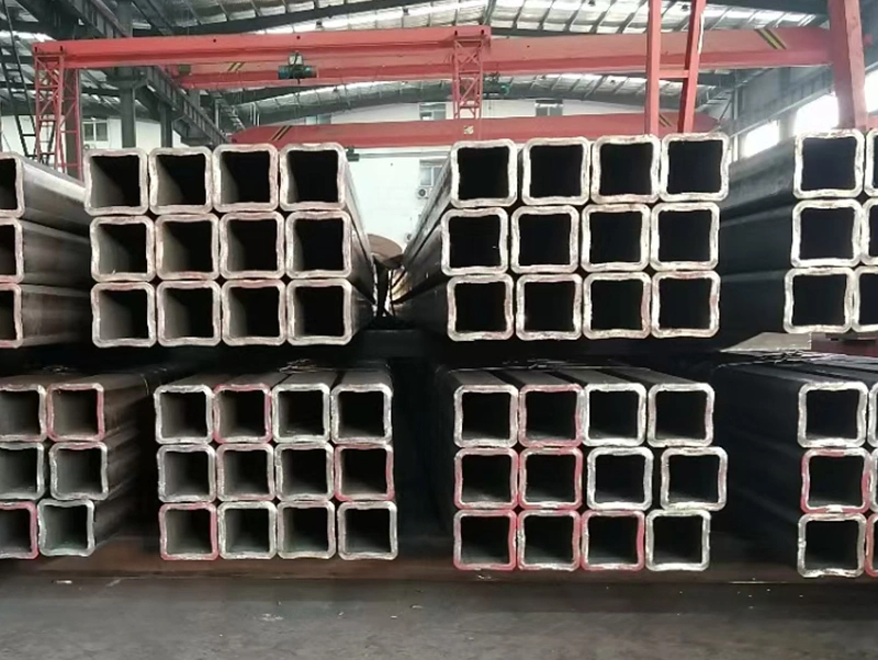 Factory Stock Tubular 2X4 Rectangular Steel Square Tube Black Iron Black Q195 Iron Bi Pipe Rhs Tube for Building with Cheap Price