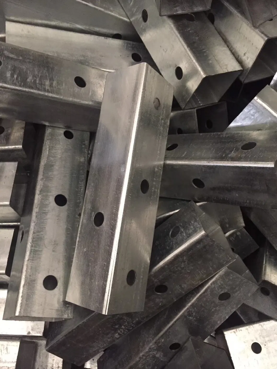 Perforated Square and Rectangular Steel Tube with Cutting Length Processing