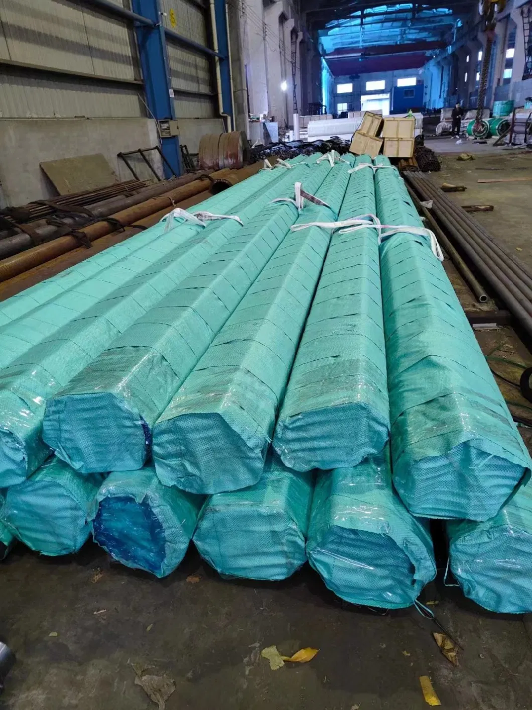 API 5CT Series J55 K55 N80 L80 P110 Casing Tube ISO Standard Seamless Steel Tubes Oil Water Well Pipe Well Casing for Oil Field External Thread Connection Pipes