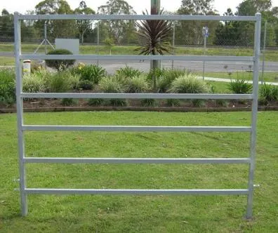 Cattle Corral Fence with Round, Oval or Square Pipe