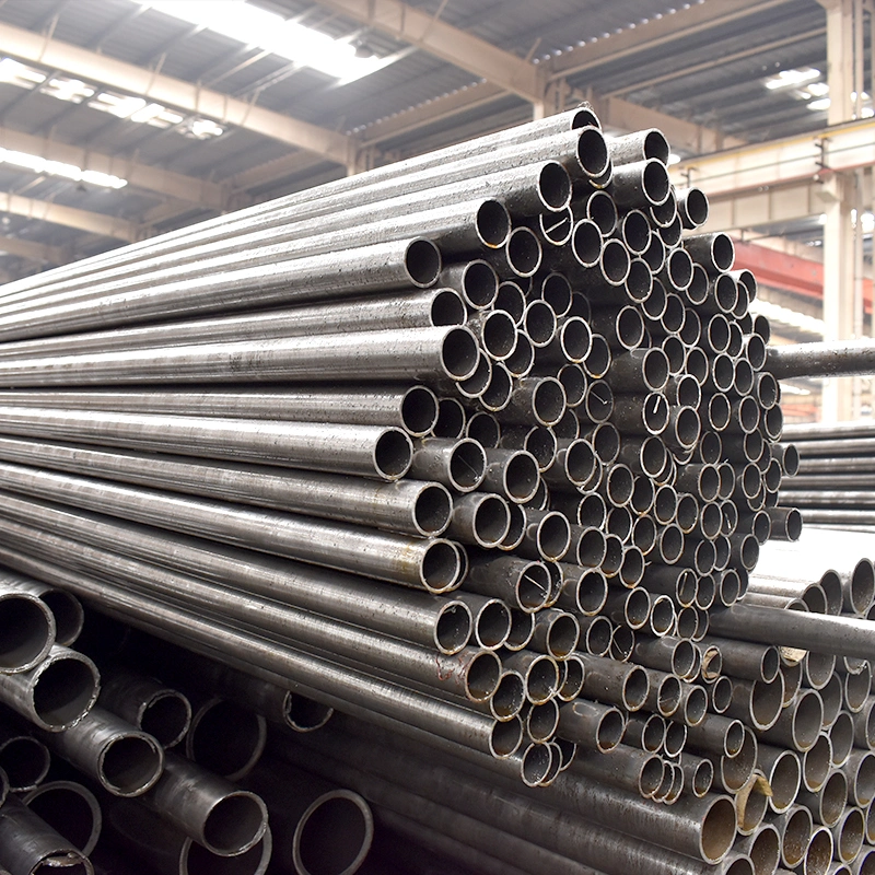 Sch20 Std Customized Thickness St37 DIN1626 ASTM A106 Carbon Steel Square/Round Pipe Tubing