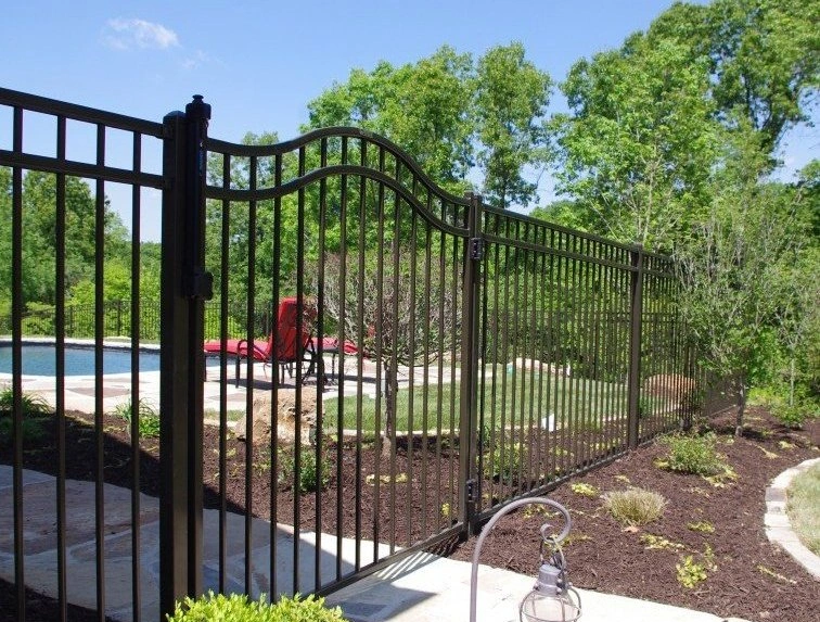 Square Tube Power Coated Galvanized Steel Iron Fence