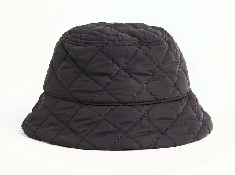 Winter Cap Berries Four-Color Jacquard Knitted Hat