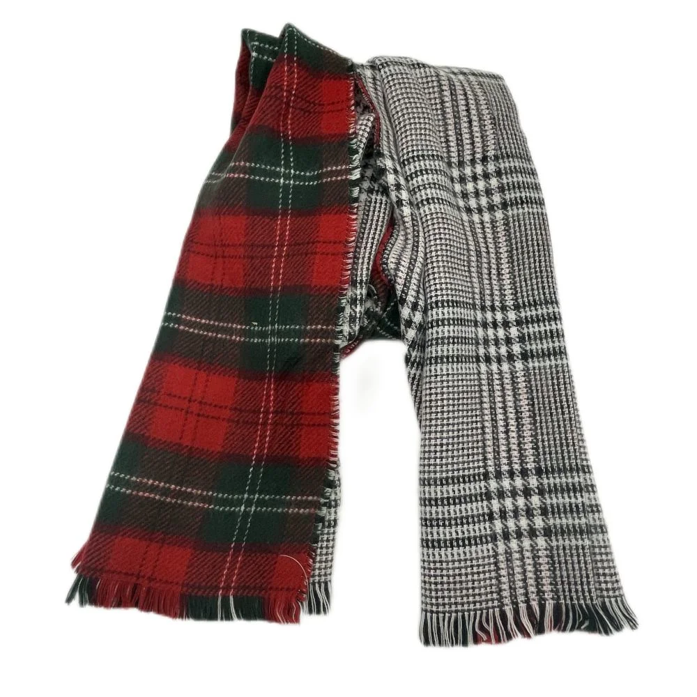 Womens Checked Reversed Woven Scarf with Short Fringe