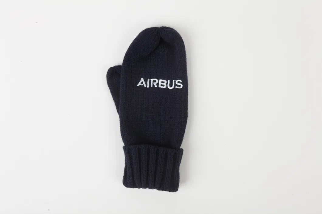 Two Layers Polyester Inner Layer Custom Logo Winter Mittens