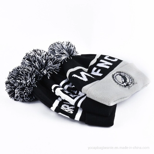 Custom OEM Winter Warm Football Ski Sport Knitted Beanie Hat