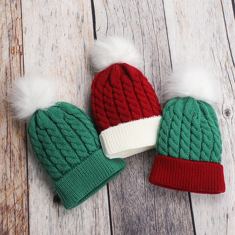 Wholesale Knitted Christmas Pompom Skull Custom Logo Baby Children&prime;s New Year Hats