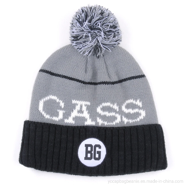 Custom OEM Winter Warm Football Ski Sport Knitted Beanie Hat