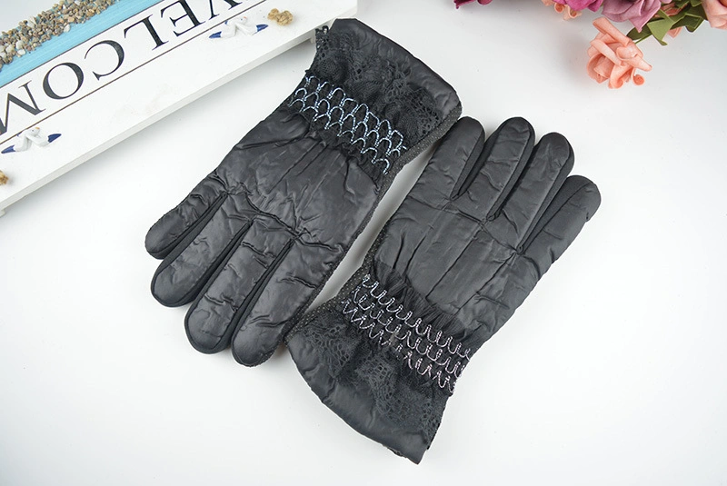 Autumn Winter Warm Women Padded Non-Slip Lace Full-Finger Hiking Skiing Sports Gloves