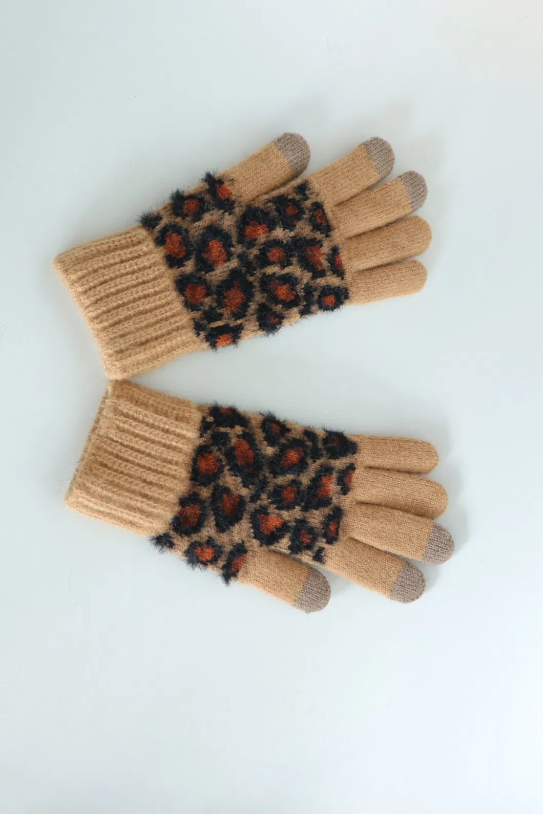 Winter Warm Gloves Women Leopard Print Knitting Touch Screen Gloves Men Gloves