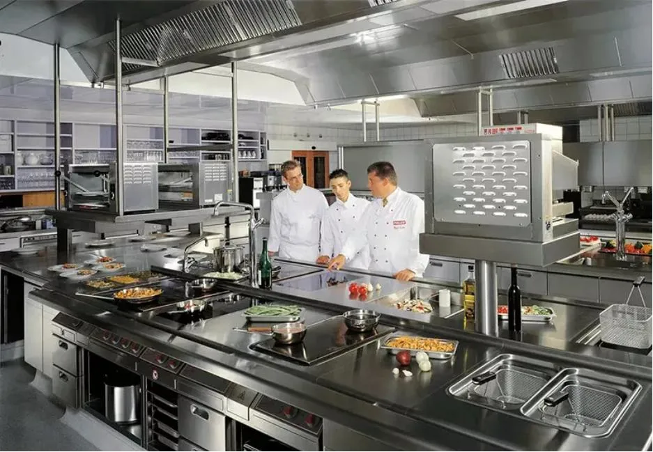 One Stop Solution Commercial Restaurant Kitchen Equipment for Cooking Refrigerating