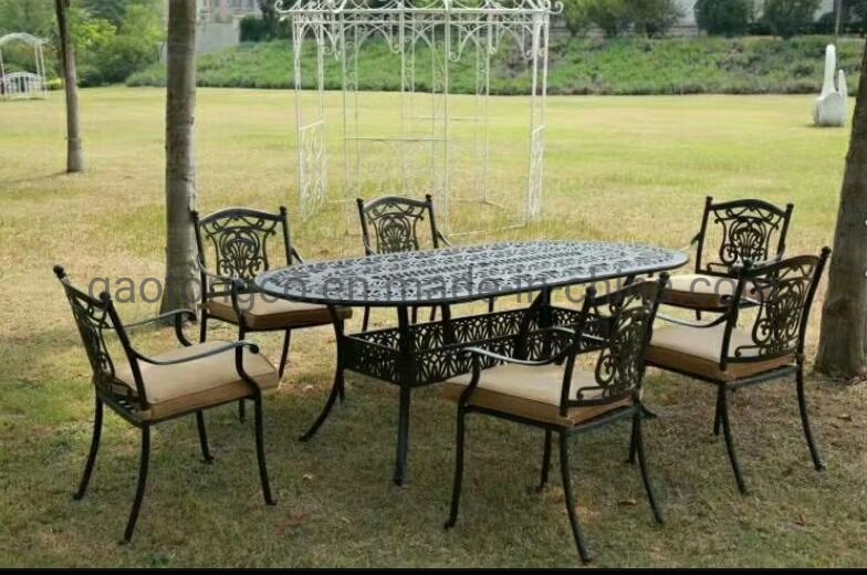 Cast Aluminum Outdoor Dining Table Garden Picnic Table